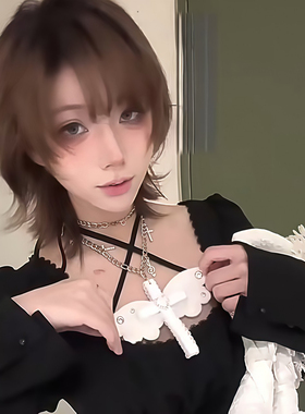 原创设计恶魔翅膀十字架项链朋克辣妹小众水钻亚文化配饰万圣节