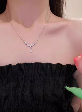 925银星河水滴V型锁骨链女款