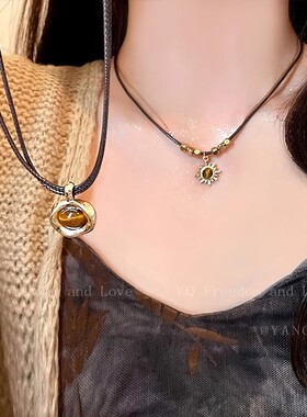 太阳花皮绳双层项链复古美拉德小众高级感毛衣链卫衣链配饰