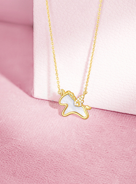 周六福项链女独角兽链坠S925银高