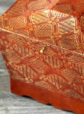 现 纽约下城公园进口吉吉斯赤黄细密纹样真皮木质老式装饰首饰盒