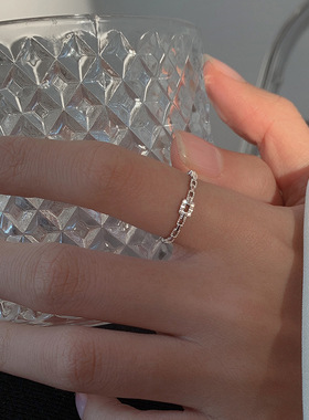 方钻链条戒指女时尚微镶锆石指环韩版小众戒开口可调节银镀铂金