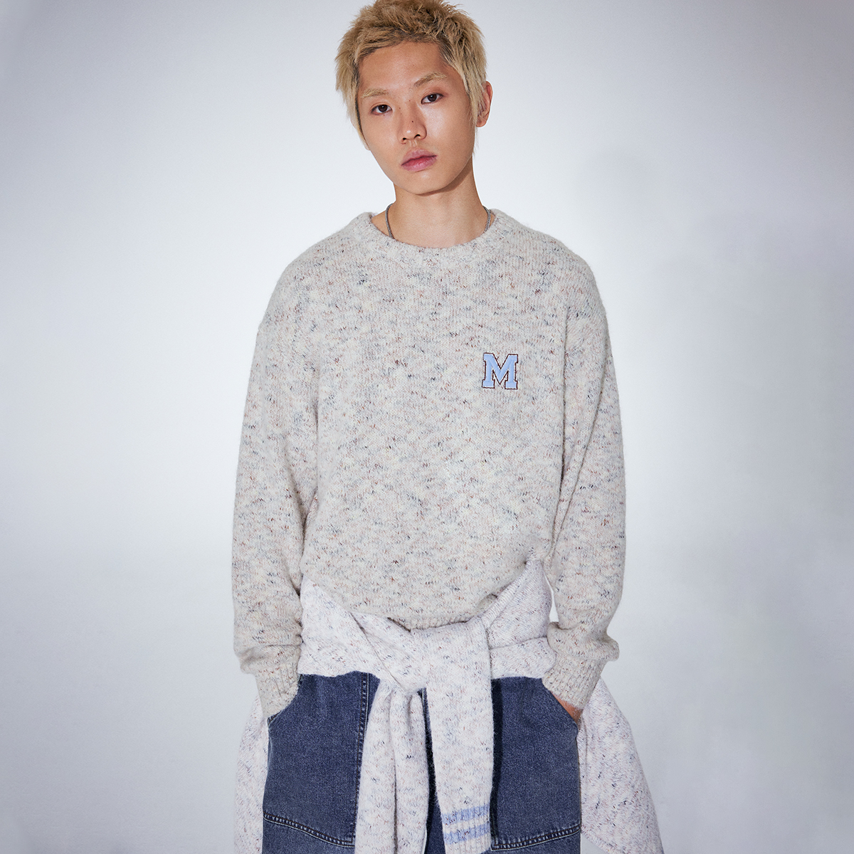 【精选】MLMR秋冬新款时尚圆领复古条纹撞色刺绣潮毛衣针织衫男女