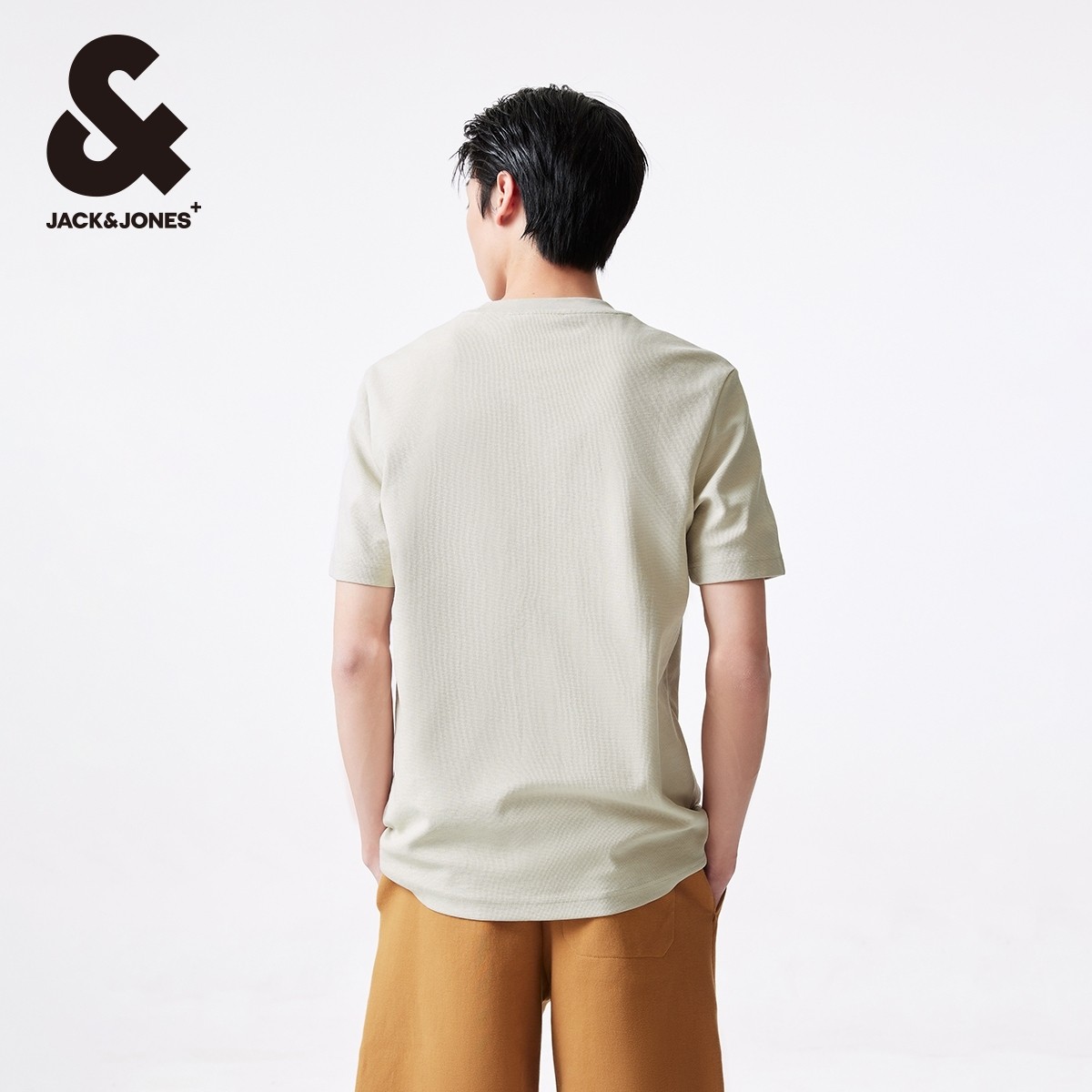 【精选】杰克琼斯男装2026年春季潮流圆领打底衫潮法斗犬刺绣短袖