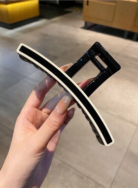 法式简约抓夹女气质高级高级设计感百搭后脑勺盘发鲨鱼夹新款发饰