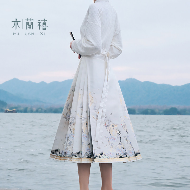 八分中长款改良马面裙 木兰禧【水墨山茶】织金仿妆花红色订婚,淘宝优惠券,粉丝福利购,淘宝优惠卷