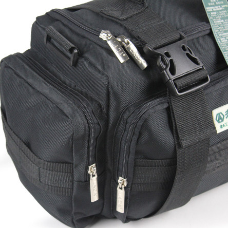 Toolkit Lao A multi-functional repair hardware toolkit