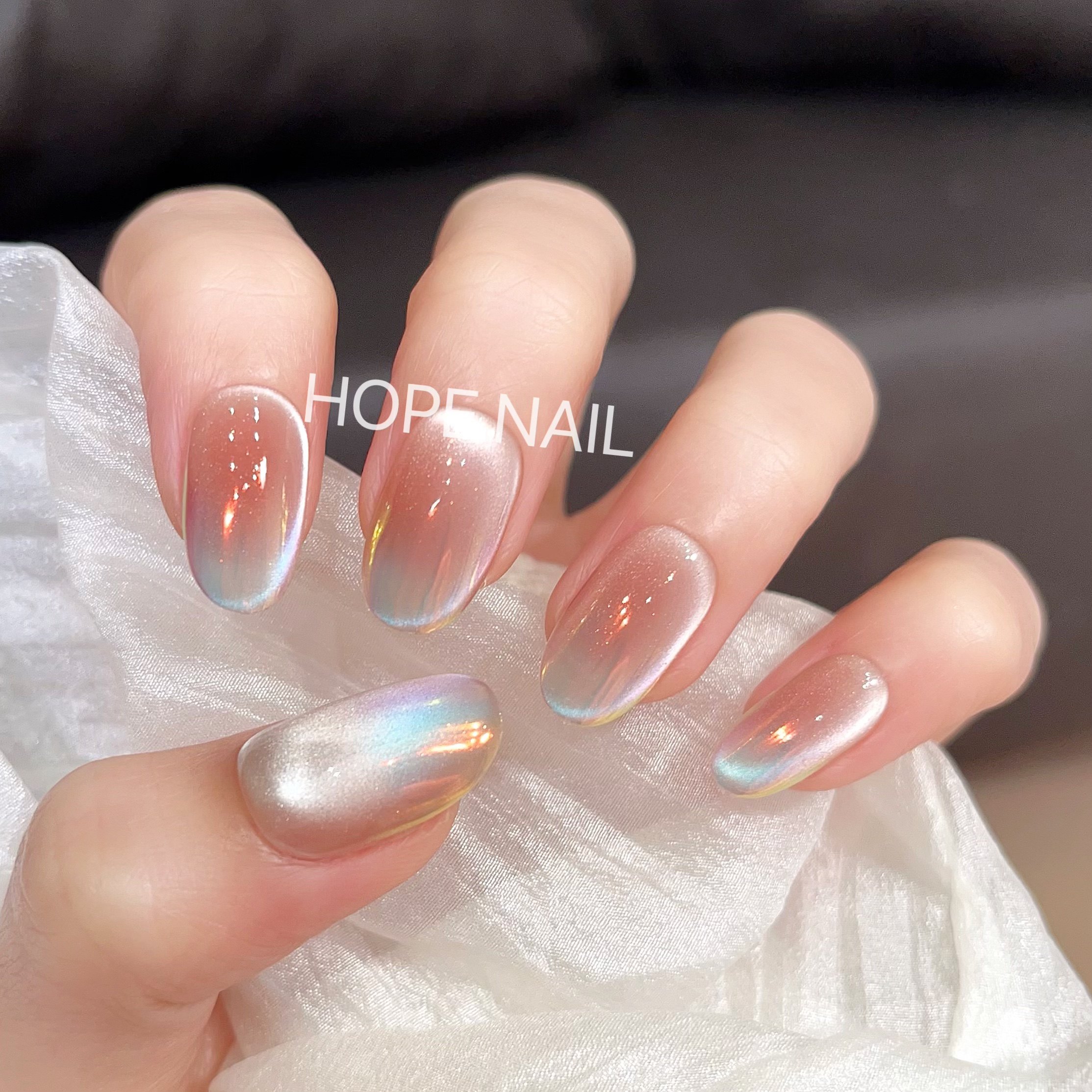 【北极光】高级感爆闪蓝极光粉猫眼手工穿戴甲海莉同款气质美甲贴,淘宝优惠券,粉丝福利购,淘宝优惠卷