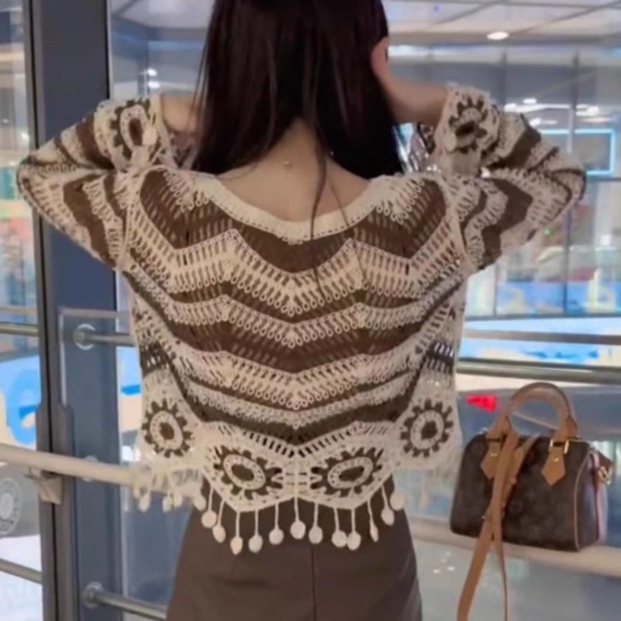 设计感条纹流苏针织衫上衣女春秋季新款网织钩花时尚镂空薄款罩衫,淘宝优惠券,粉丝福利购,淘宝优惠卷