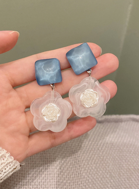 白色耳夹法式白色森系超仙风耳夹