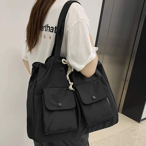 Универсальная сумка на одно плечо, нейлоновая вместительная и большая сумка через плечо, коллекция 2022, подходит для студента