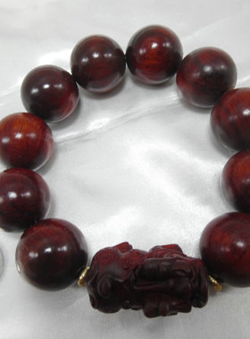 小叶紫檀立体貔貅手串松紧带礼盒