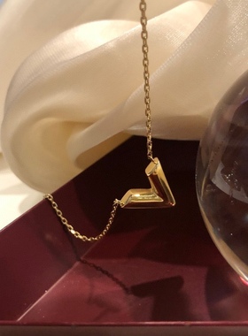 轻奢气质显白显瘦V字锁骨链