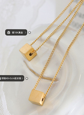 极简主义一颗立体小方块锁骨链