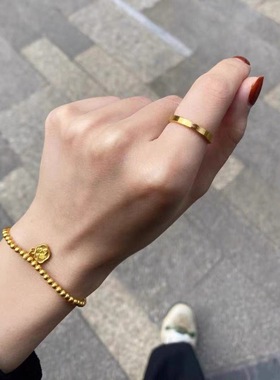 超有感觉宽面戒指气质大方