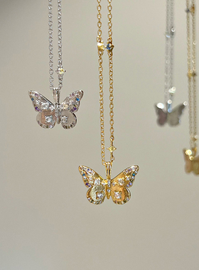 金色蝴蝶吊坠项链女士新款高级感