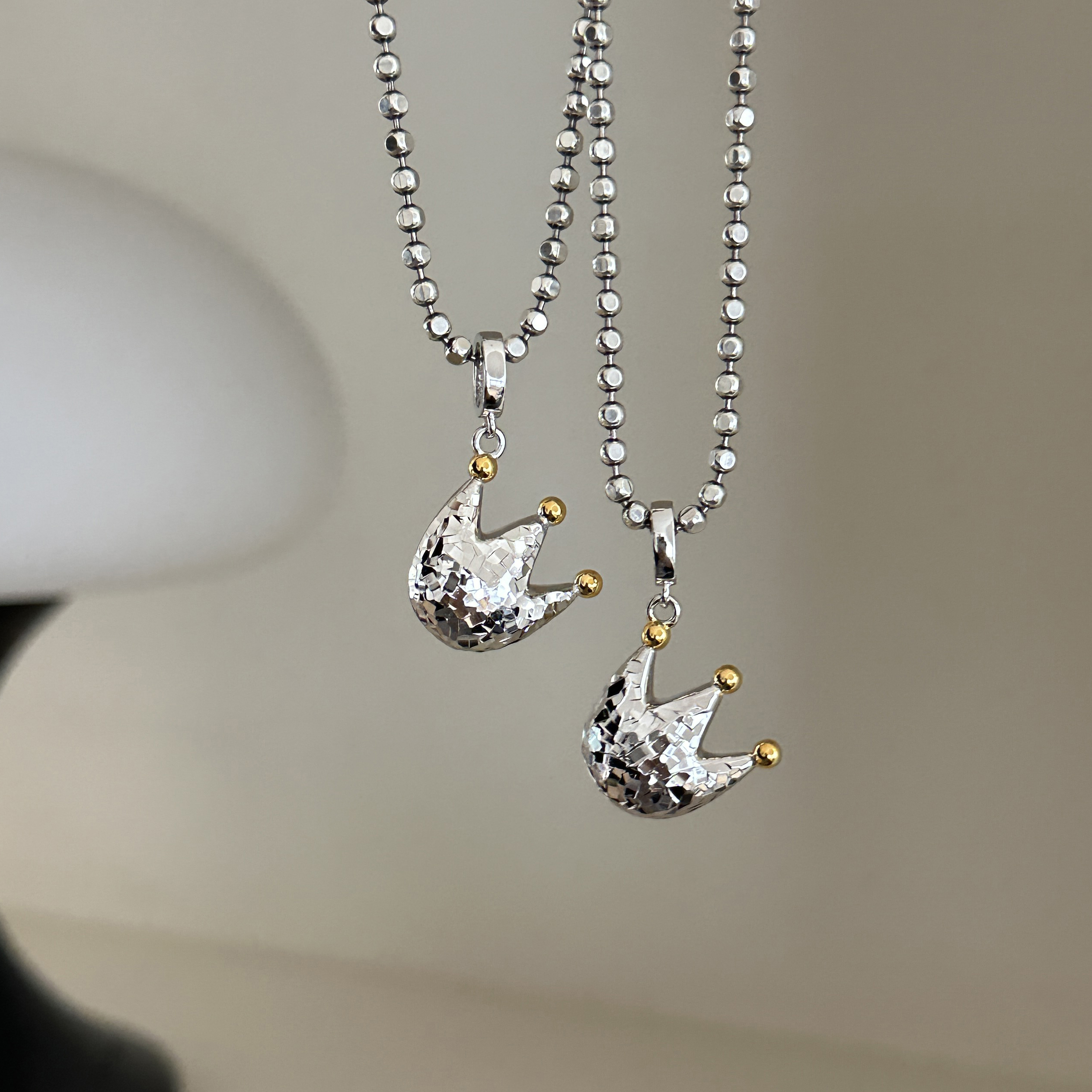 MISS JOJO原创设计时尚简约百搭气质女亮片皇冠纯银吊坠 - 图3