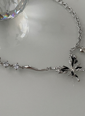 蝴蝶爱心合金吊坠钛钢锁骨链女潮