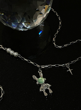 太空兔合金吊坠钛钢锁骨链女潮