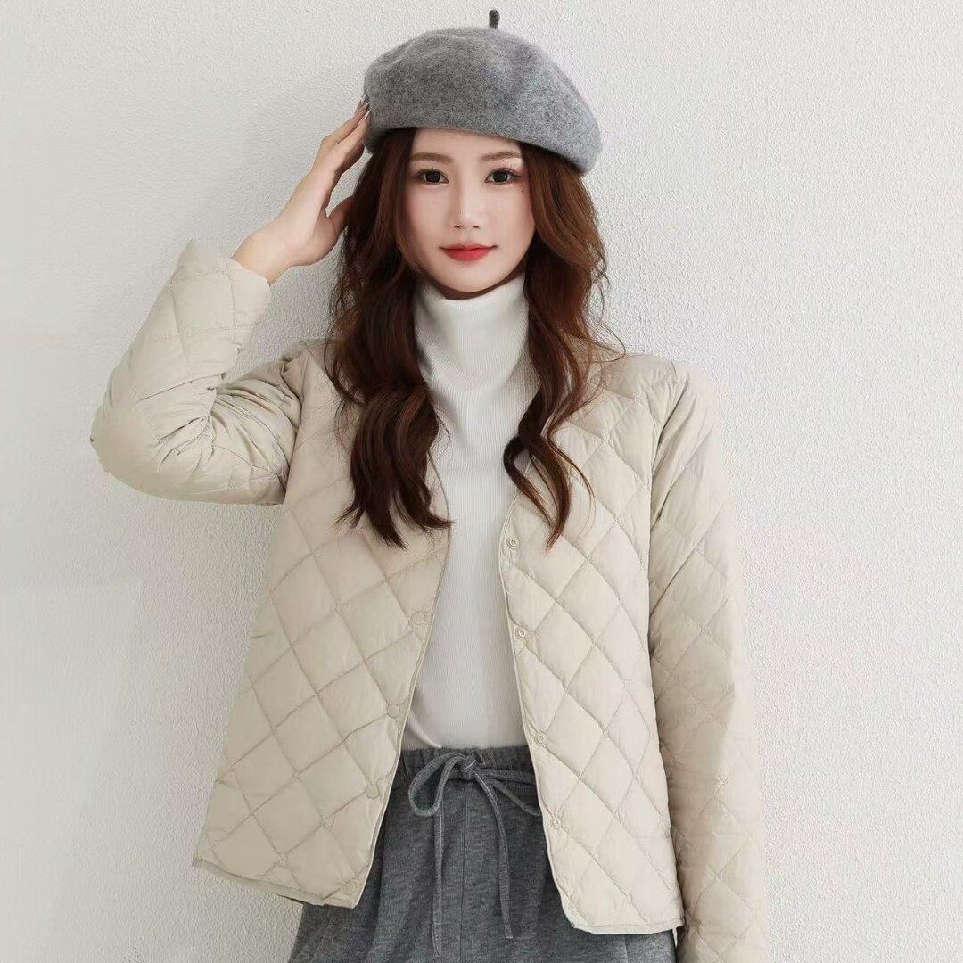 大衣内搭轻薄羽绒服女短款外套2026秋冬新款内胆V领修身保暖打底