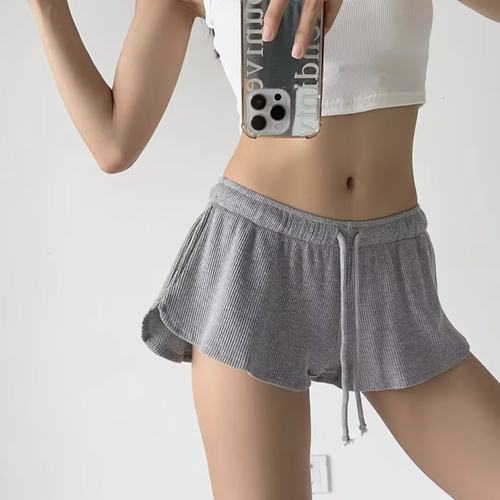 BM感华夫格低腰短裤辣妹风抽绳休闲裤女夏季宽松显瘦阔腿运动裤子 - 图2