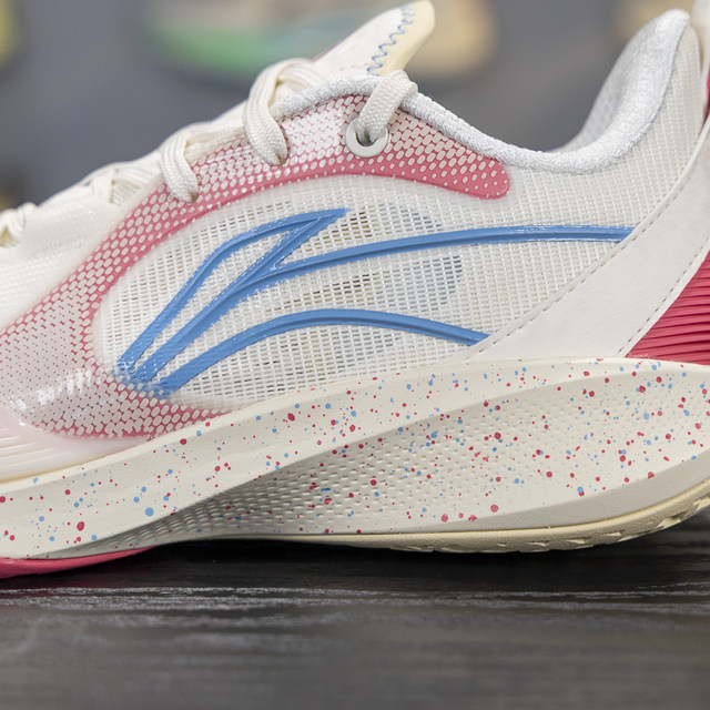 Li-Ning Shanling 2V2 Lei Technology Xiao Kuailing guard lightweight rebound shock-absorbing anti-slip lightweight basketball shoes ABPV003