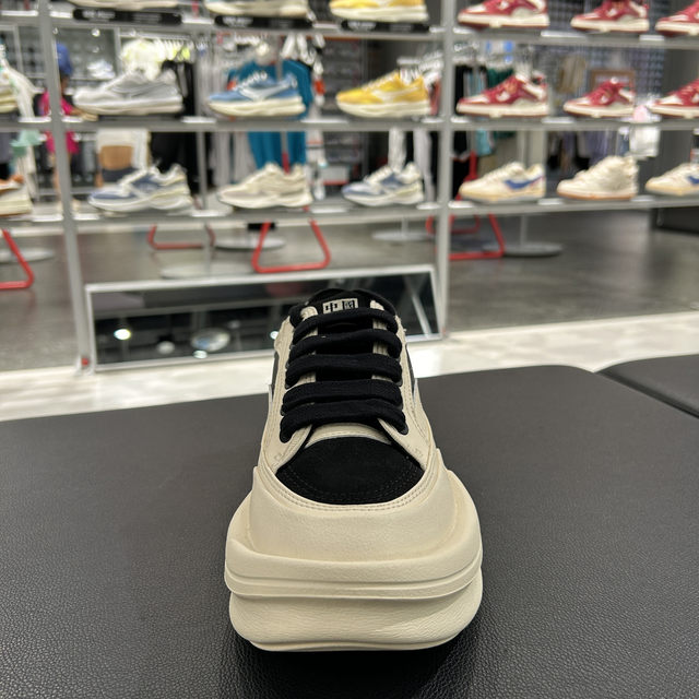 China Li Ning Kung Fu wear-resistant men's and women's sports and casual shoes