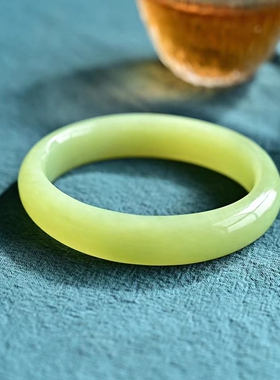 新疆金丝玉浅黄色手镯精美时尚女士中宽平安镯百搭气质