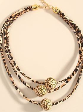 新款retro 多层皮革木珠leopard print necklace fashion persona