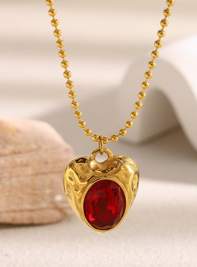 欧美复古法式不锈钢镀18k金红宝石爱心珠子项链