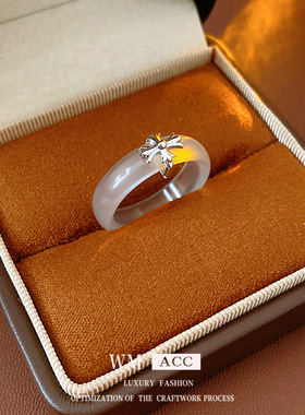 新中式玉髓金属十字架戒指小众感百搭食指戒时尚简约复古手饰