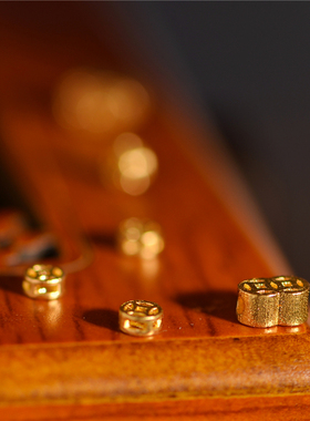 足金古法錾刻古法黄金镂空古钱币