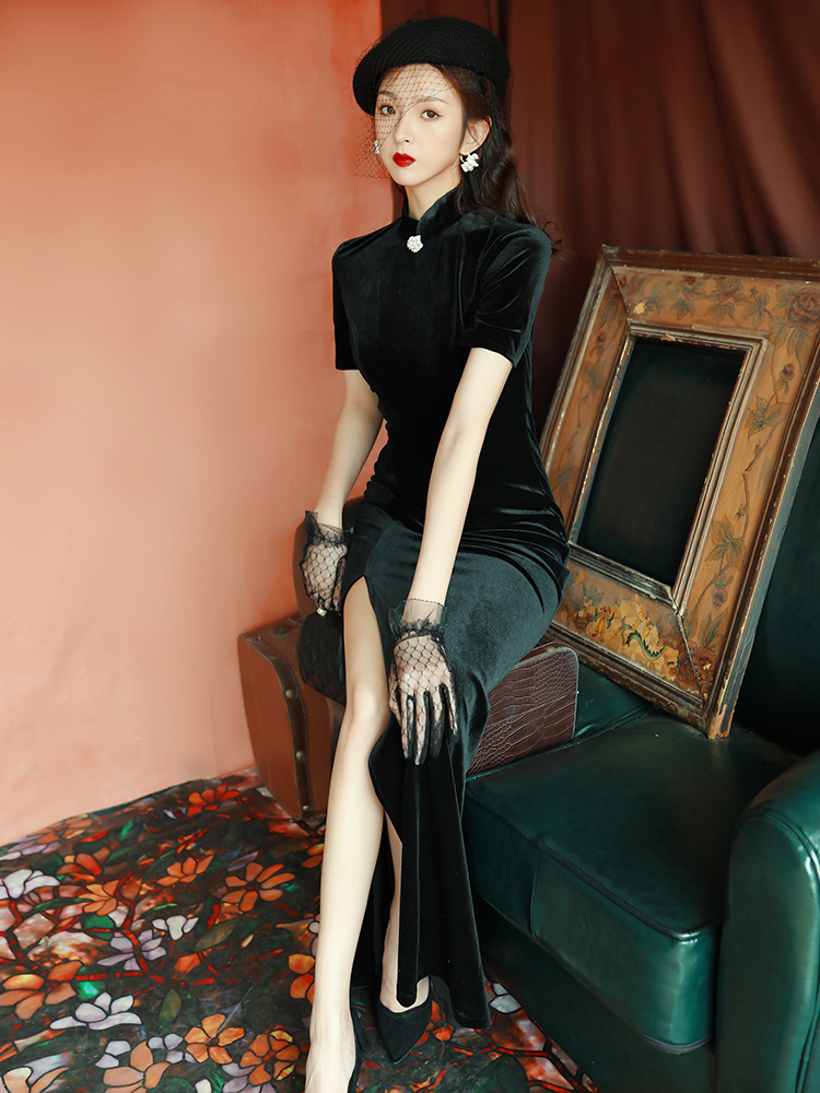 黑色日常生活装连衣裙女秋 阑桂羽旗袍