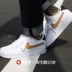 [42 người chơi thể thao] Giày thay đổi móc Nike Air Force 1 LV8 3 AF1 CT2253-100 - Dép / giày thường