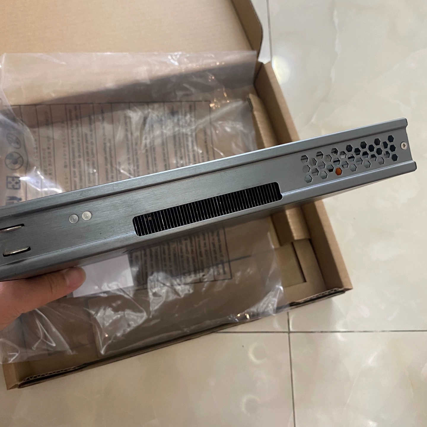 希沃PC模块MT15 MT21通用原装配置i3 8G 256 - 图1