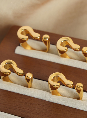 欧美新款时尚小众设计简约不规则钛钢镀金立体问号开口戒指饰品女