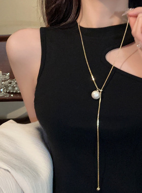 2025爆款高级感长款项链女轻奢小众饰品几何毛衣链秋冬衣服配饰潮