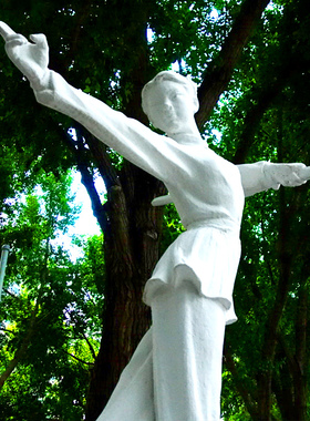 精雕宴汉白玉石雕公园