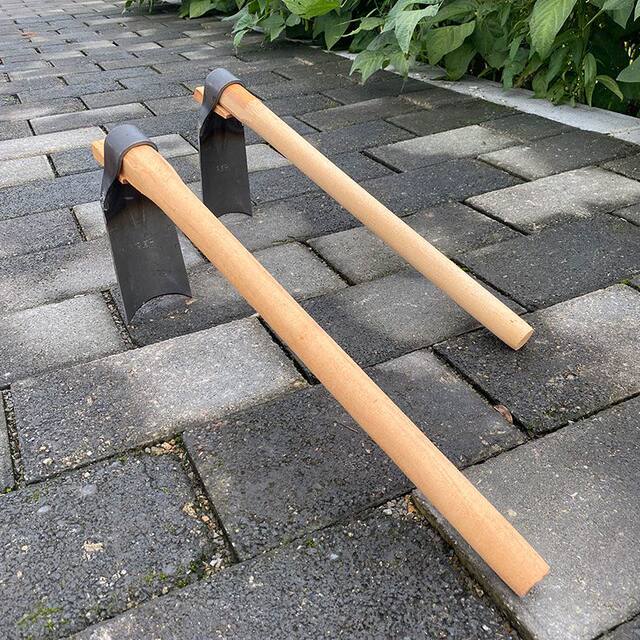 Flower hoe and small hoe farm tools and vegetables are small