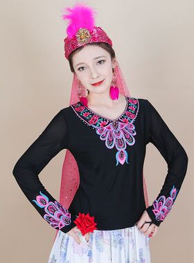 新款维吾尔族舞蹈服装新