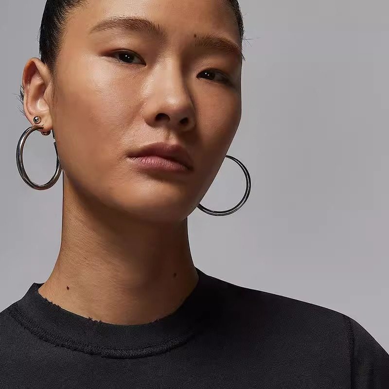 Nike耐克女装2025秋季新款SHGF GFX TEE休闲圆领短袖T恤IH2485-图1