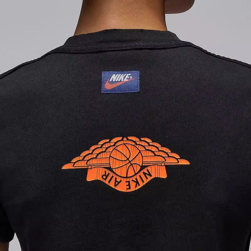 Nike耐克女装2025秋季新款SHGF GFX TEE休闲圆领短袖T恤IH2485-图3