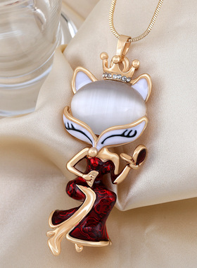 厂家直销性感妖娆装扮猫眼石可爱红裙小狐狸女时尚吊坠毛衣链项链