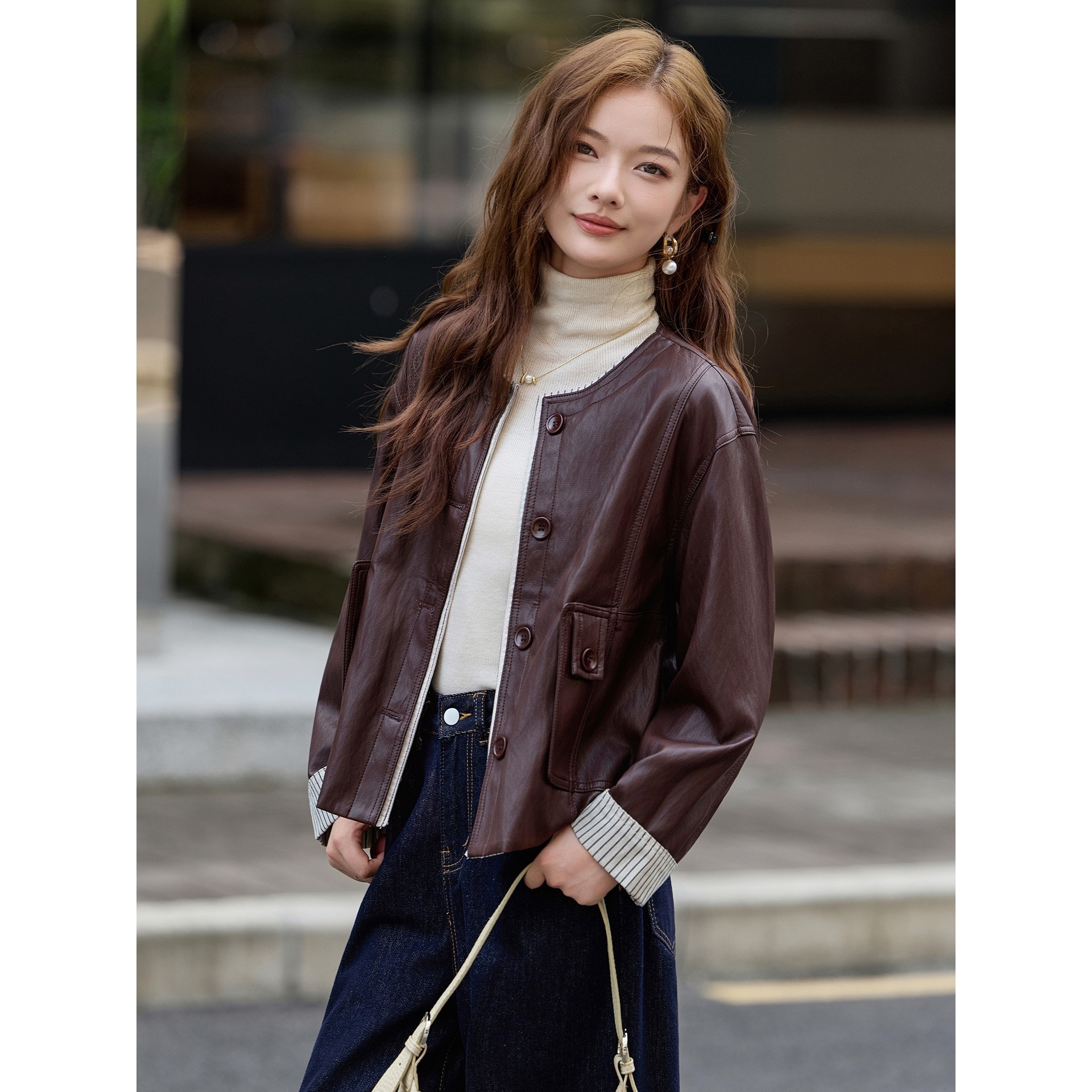 官网女装夏易菲休闲女皮衣2026秋季新款圆领单排扣pu宽松外套条纹,淘宝优惠券,粉丝福利购,淘宝优惠卷