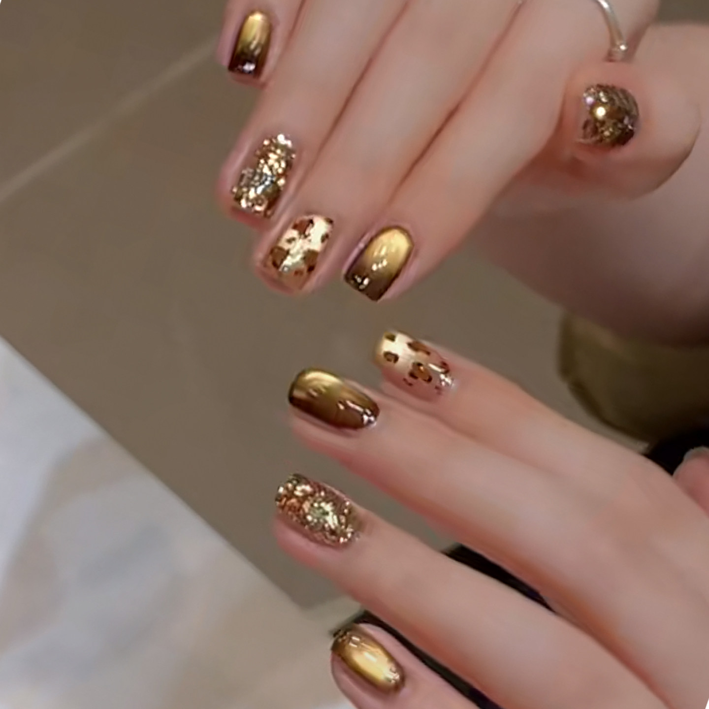 秋冬亮片鎏金豹纹猫眼手工穿戴美甲短款可拆卸假指甲贴片婚甲成品,淘宝优惠券,粉丝福利购,淘宝优惠卷