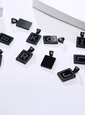 钛钢26个英文字母方牌E项链H饰品