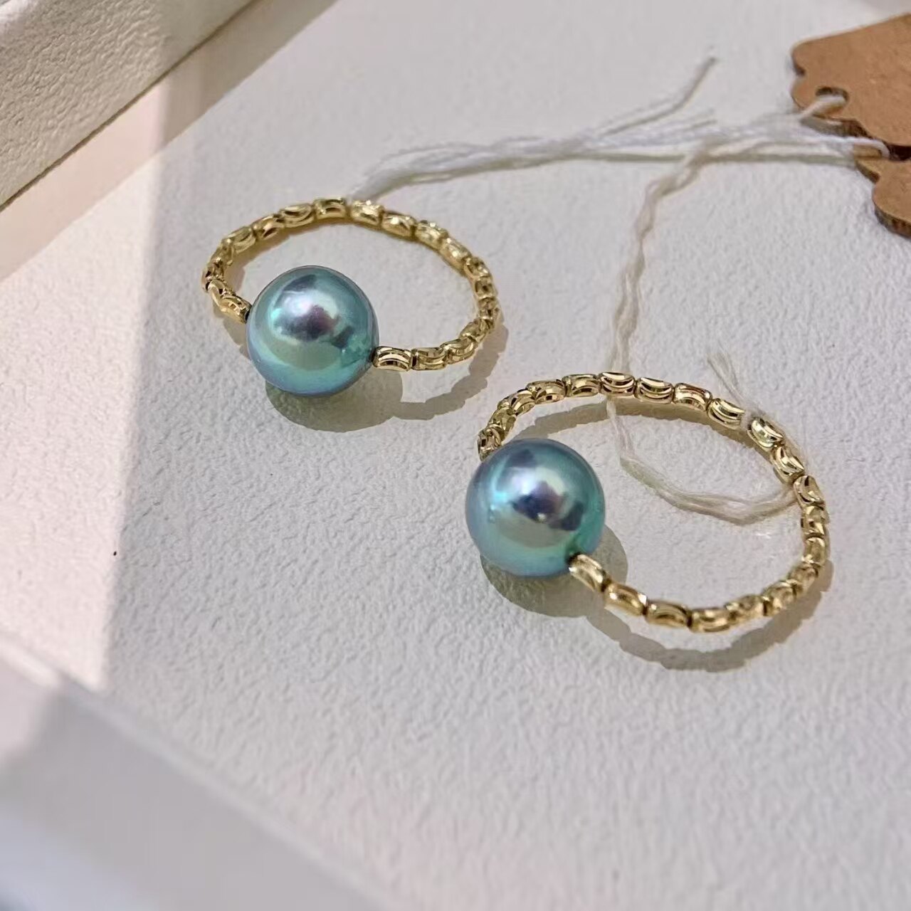 Hong Kong Jewelry Show Live Broadcast Natural Seawater 8-9mm True Multicolor Akoya Pearl Stretch Ring