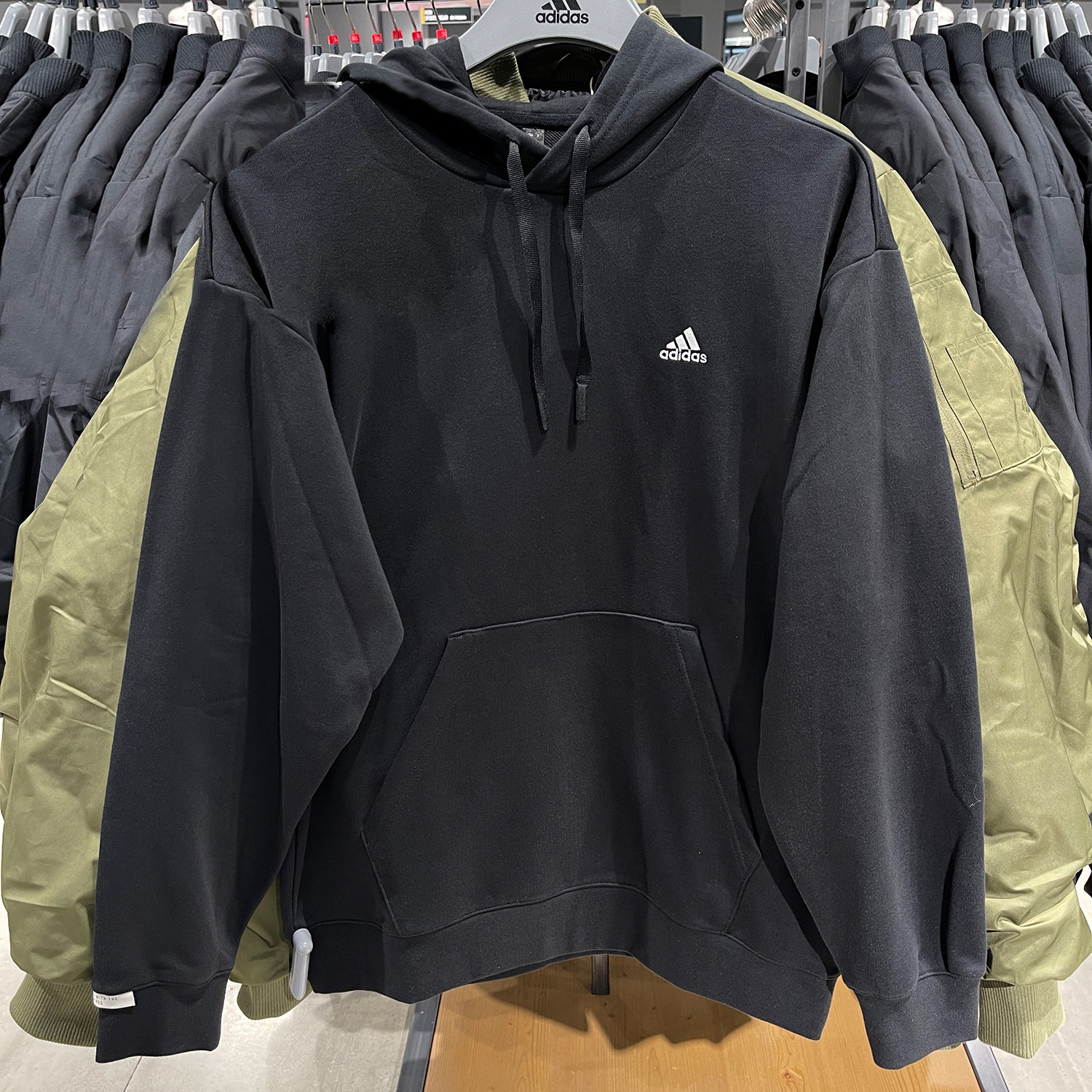 阿迪达斯卫衣女秋季新款美式运动服连帽针织上衣简约黑色宽松外套,淘宝优惠券,粉丝福利购,淘宝优惠卷