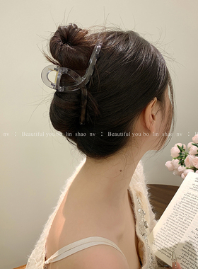 柏林少女冰透明高级感抓夹女中号