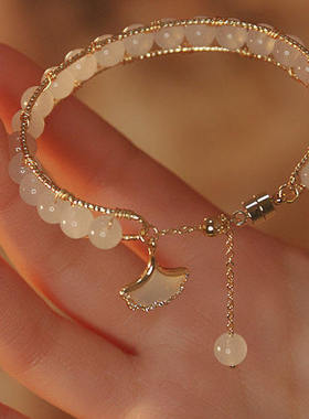 国风银杏叶手镯时尚轻奢古风流苏